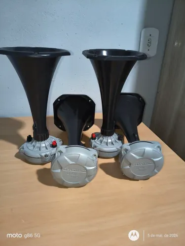 Vendo 4 drives d 250x com todos reparos originais Selenium 150$ a unidade ?