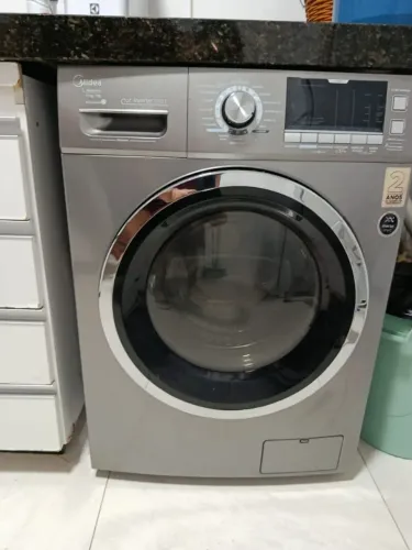 Lava e seca seminova