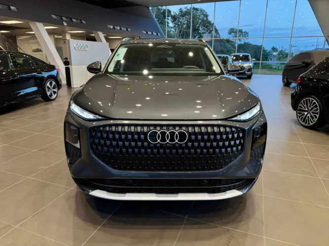 Audi Q3 SPB Perf.black Plus 2.0 TFSI Tip.quat 2026