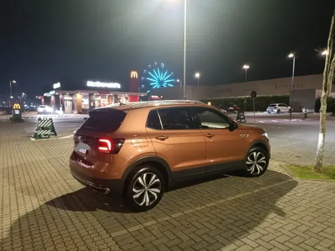 Volkswagen T-Cross Highline 1.4 TSI Flex 16V 5P AUT 2021