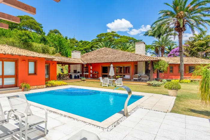 Casa com 4 quartos em condomínio em Secretário, Petrópolis.