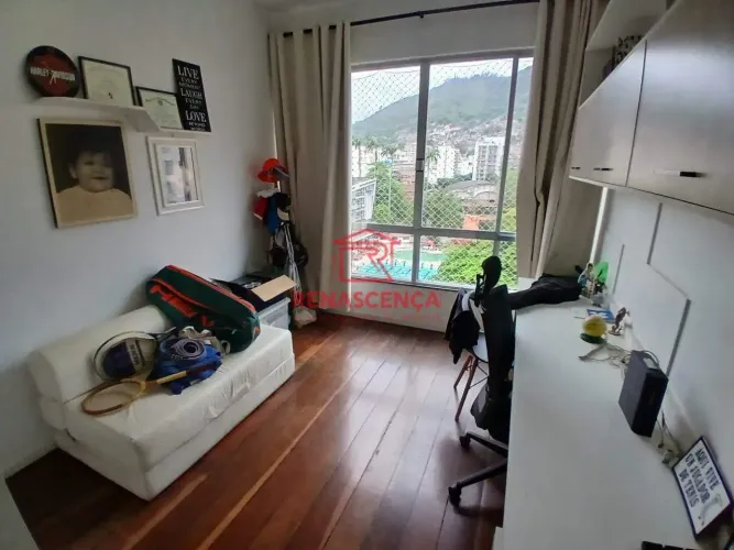 Cobertura de 3 Quartos na Tijuca.