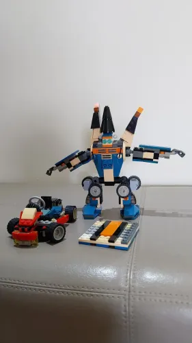 LEGO Creator Robô e Carro