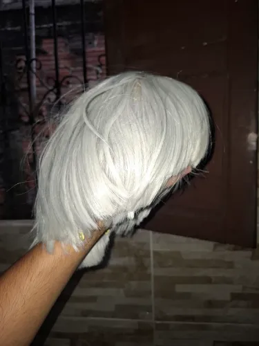 Peruca branca para cosplay