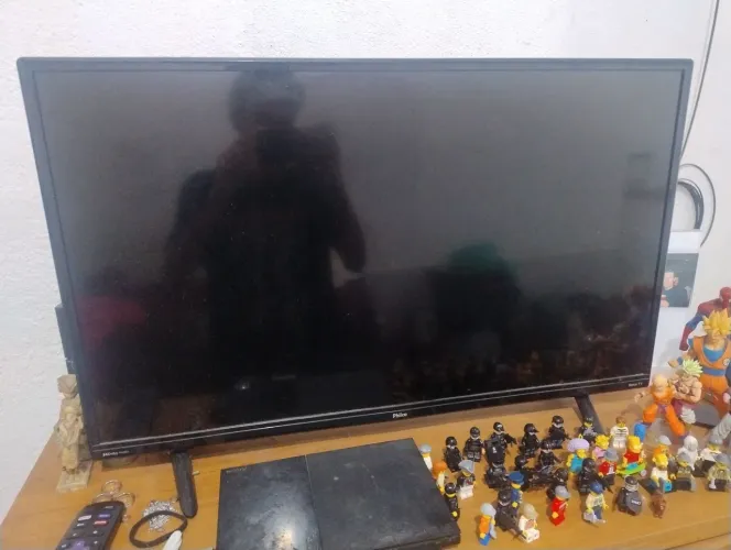 Televisão smart Philco Roku TV 32 Polegadas LER DESCRIÇÃO