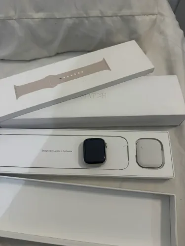 Apple Watch Series 8 GPS 41mm Starlight | Bateria 96% | Completo