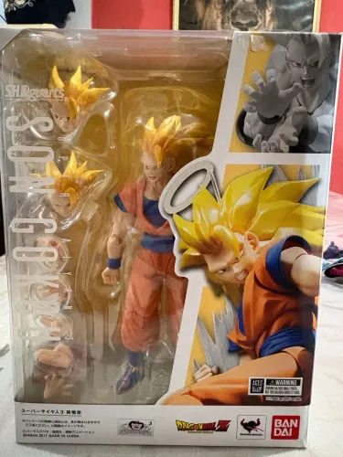 Ssj3 shf original bandai completo sem detalhes