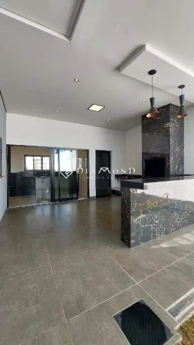 Casa à venda, 4 quartos, 1 suíte, 2 vagas, Bosque dos Buritis - Uberlândia/MG