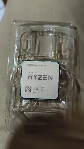 Processador ryzen 5600 g 1 ano de uso
