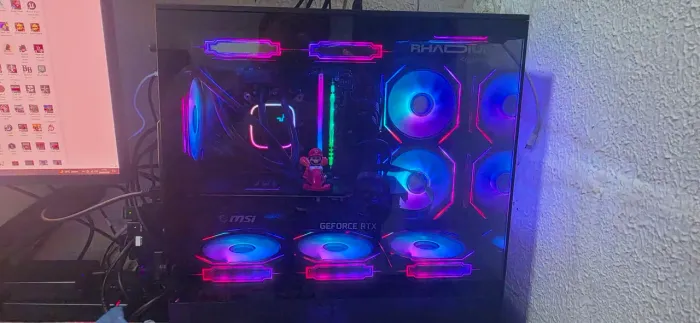 Pc game ultra com oled rodando tudo no ultra