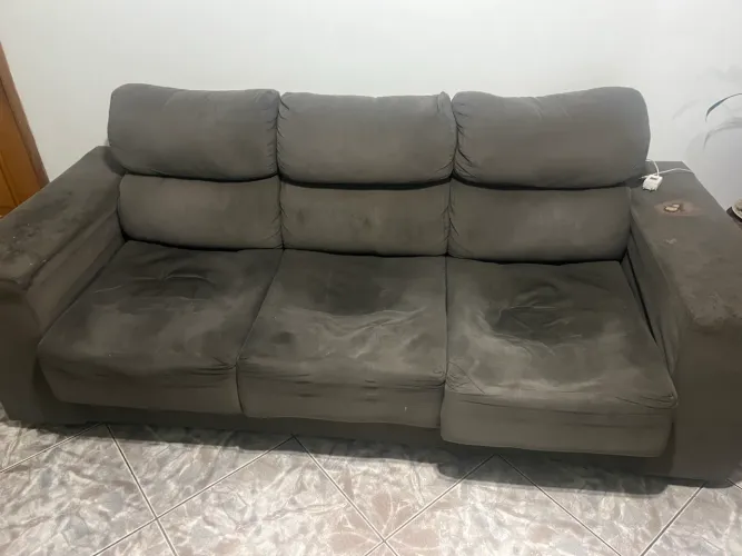 Vendo sofá 3 lugares