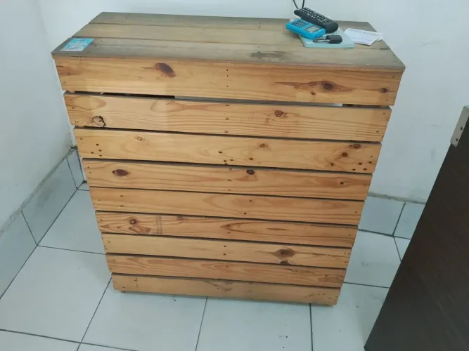 Vende-se um Balcão e uma prateleira ( ZAP *