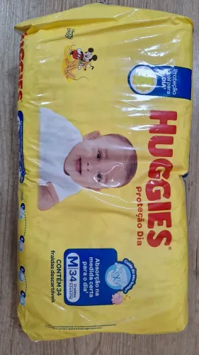 Super barato- Fralda Tamanho M e creme Preventivo 