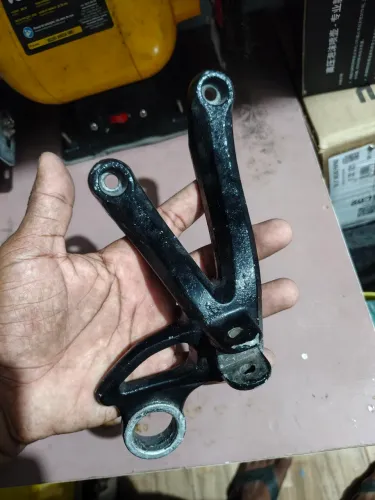 Suporte da pedaleira Bandit e GSX 650 1250