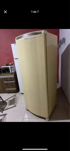 Geladeira cônsul 110v