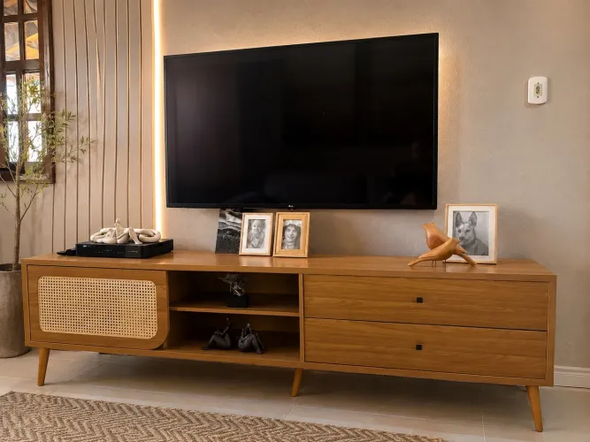 Rack 220cm com 2 Gavetas 100% MDF E PALHINHA