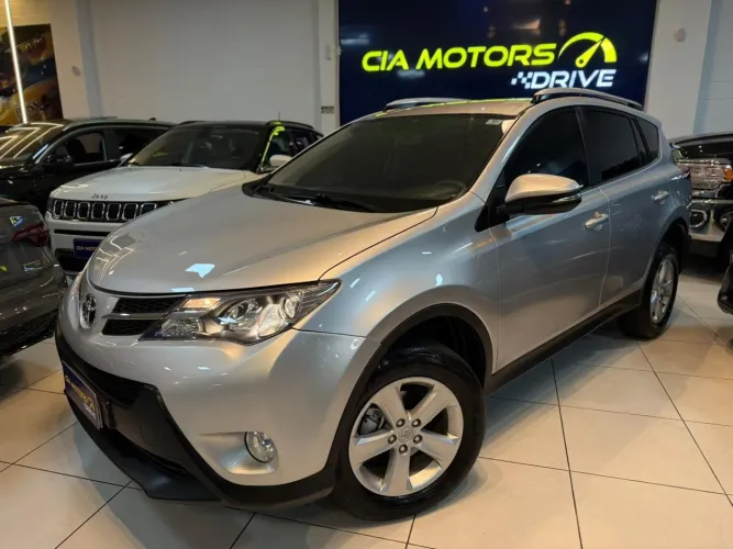 Toyota RAV4 2.0 4X2 16V Aut. 2013