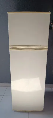 Geladeira Electrolux 110v usada