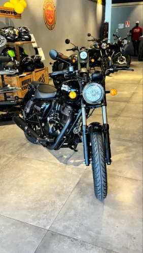 Meteor 350 - Danielle