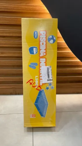 PISCINA COM ESTRUTURA DE FERRO 1.500 LITROS ?