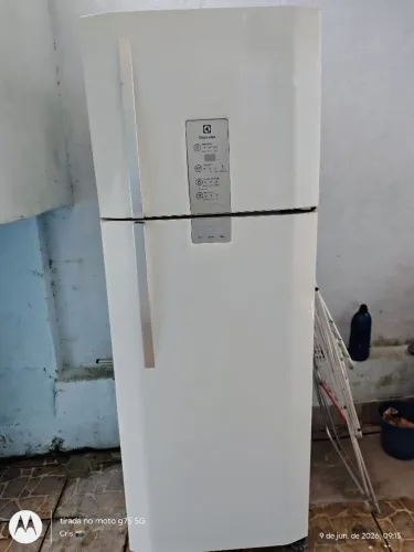 Vendo geladeira Electrolux Frost Free 459 litros