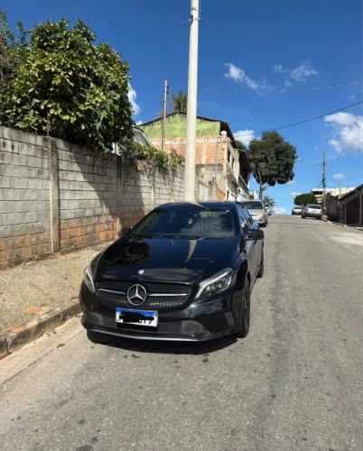 Mercedes-Benz Classe A 200 1.6 TB/flex Aut. 2016