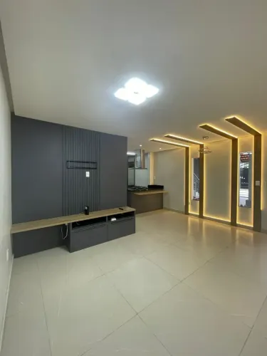 Vendo excelente casa dúplex de 122m² - Condomínio Bosque das Palmas- Ponta Negra