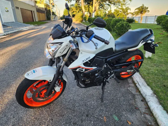XJ6 2010