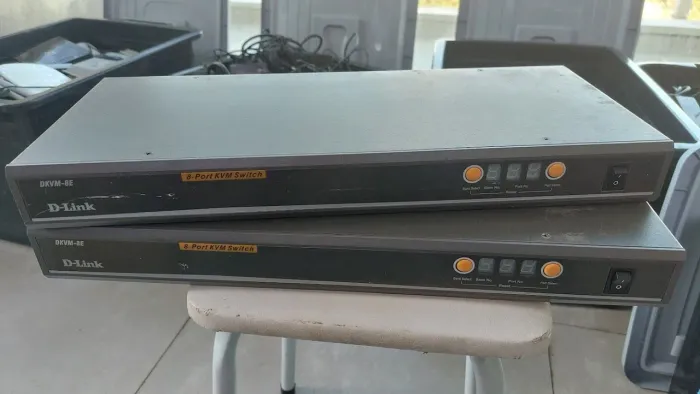 KVM Switch D-Link DKVM-8E 8 Portas - Rack 19"<br>