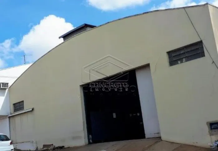 Comercial Galpão em Jaú