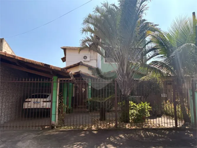 Casa com 3 quartos à venda ou para locação em Vila santa cecília - RJ