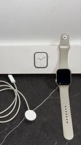Apple Watch Series 7 45mm