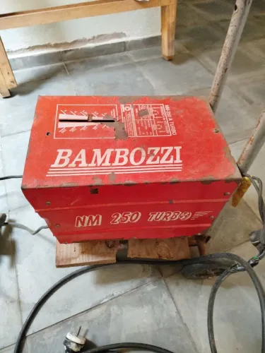 máquina de solda Bamboze 