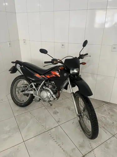 Yamaha XTZ 125 E 2005 - Partida Elétrica - Ótimo Estado