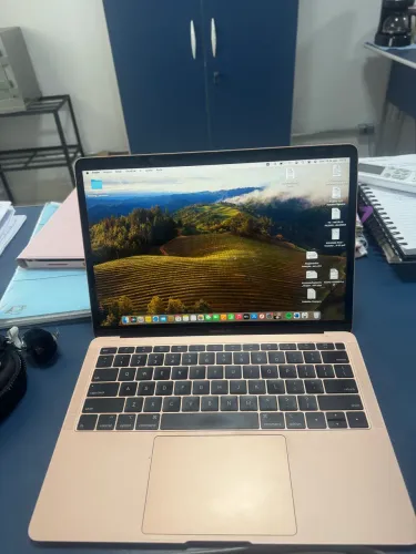 MacBook Air Retina 13 2018 - i5 | 8GB | 128GB SSD - Dourado/Rosé