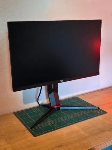 Combo Gamer Monitor AOC 24G2S 144HZ + Soundbar REDRAGON GS560 RGB