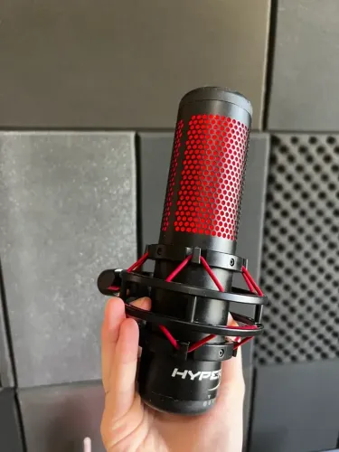 MICROFONE HYPERX QUADCAST S