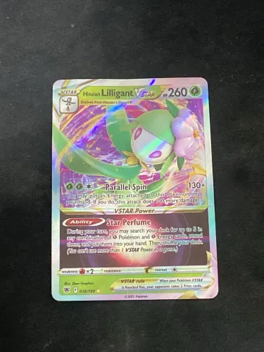 Carta de Pokémon Hisuian Lilligant Vstar