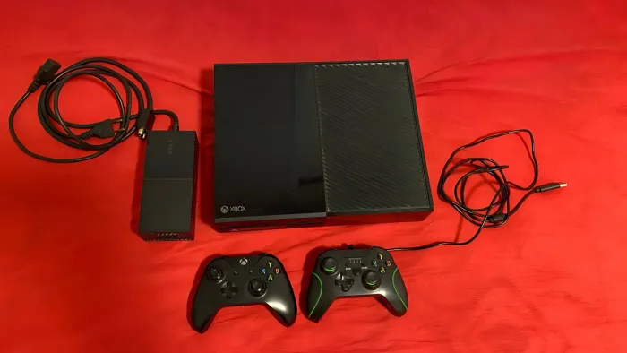 xbox one fat em bom estado, ainda disponível!!