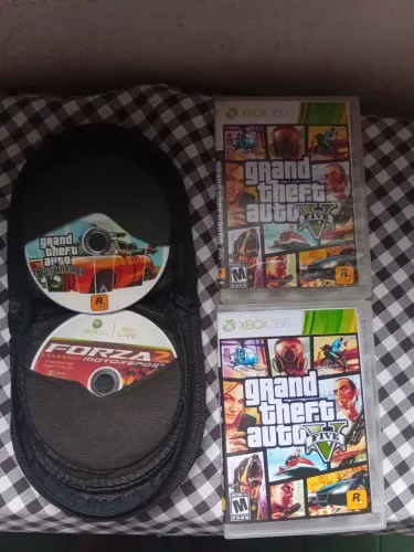 PORTA-CD LOTADO DE JOGOS + GTA5 PARA XBOX 360