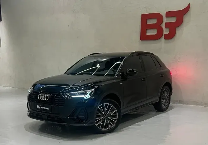 Audi Q3 Perf. Black 2.0 TFSI Tiptr. Quattro 2023