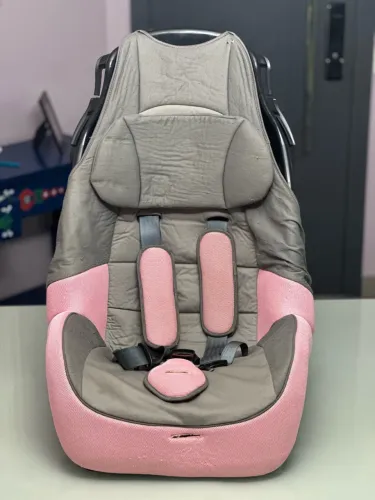 Cadeirinha de carro para criança de todas as idades