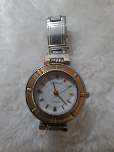 Relógio Mondaine feminino