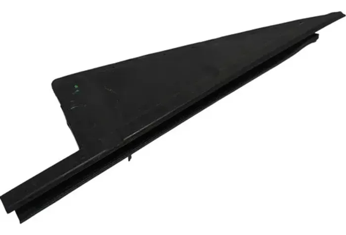 Moldura Externa Porta Traseira Direita Kia Soul 2009 A 2012