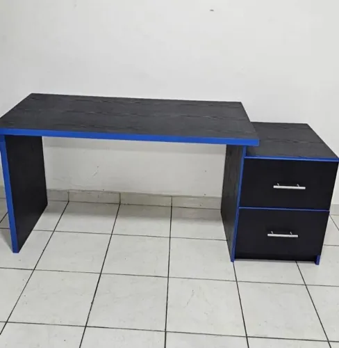 Mesa Escritório/Gamer MDF ultra, 170cm por 60cm preta