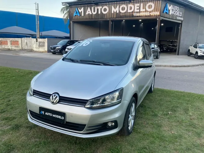 Volkswagen Fox Rock IN RIO 1.6 MI Total Flex 8V 5P 2016