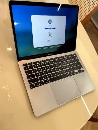 MacBook Air M1 8GB 256GB