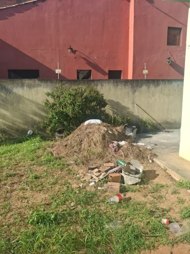 Alguém poderia me informar um carroceiro?
