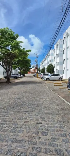 Alugo 2/4 no poço mobiliado