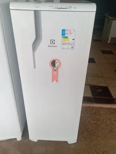 Vendo Essa Geladeira Electrolux